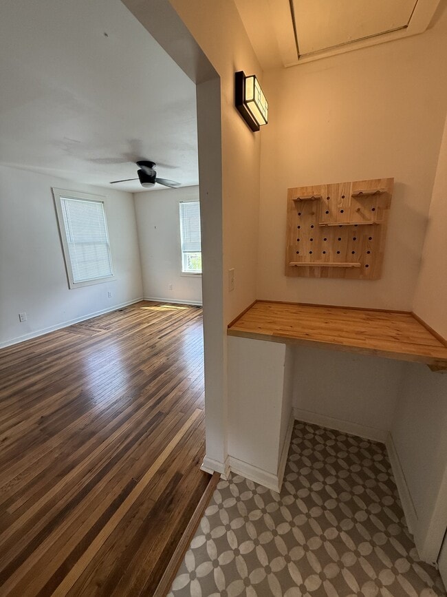 Photo - 1514 Lawson Ave