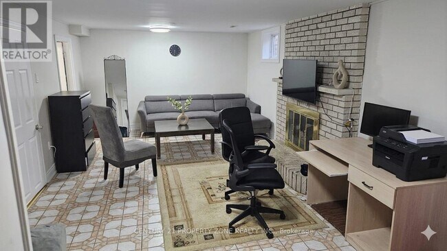 Photo - 32 Petunias Rd