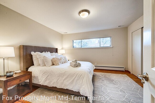 Photo - 3 br, 2 bath House - 430 Maxwell Ave.
