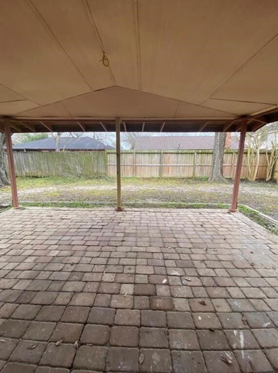Photo - 323 Edgeton Ct