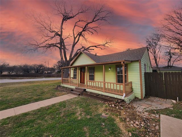 Photo - 233 Texas St