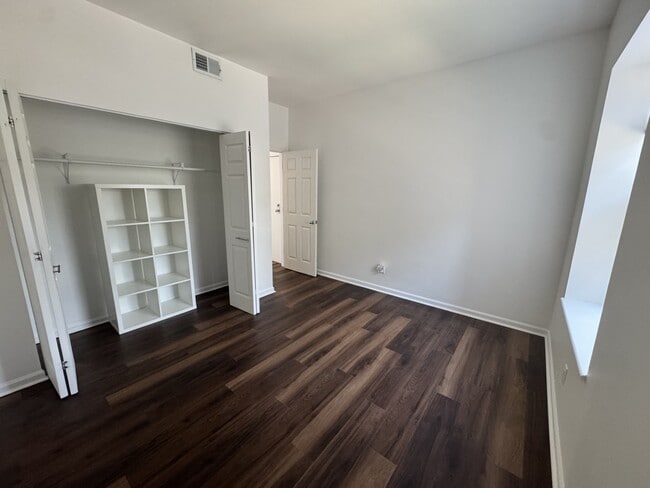Photo - 5367 Pershing Ave Unit #6