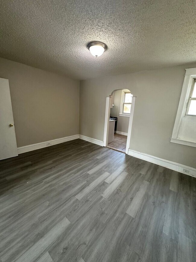 Photo - Beautiful 2 Bed/ 2 Full bath for rent with Finished basement.