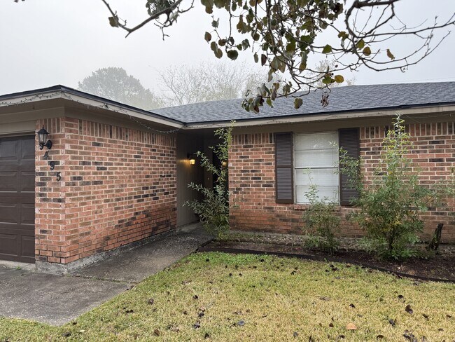 Photo - 9495 Landis Dr