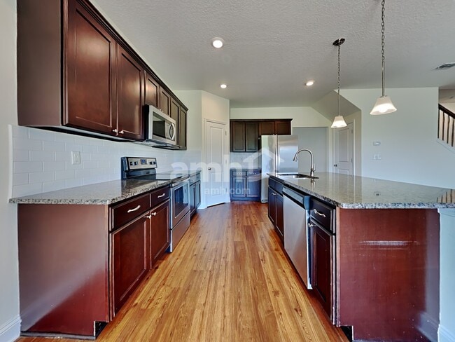 Photo - 3308 Roundabout Dr