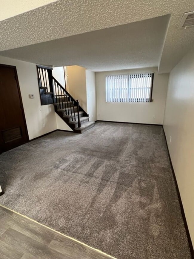 Building Photo - SouthSide Duplex Rental