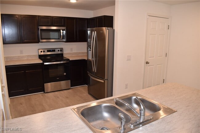 Photo - 8388 Delong Ave