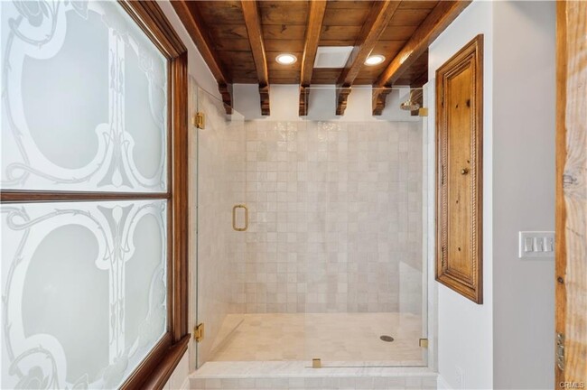Photo - 2801 Pebble Dr House