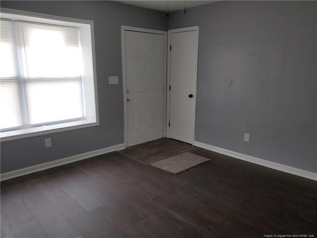 Photo - 724 Spruce St