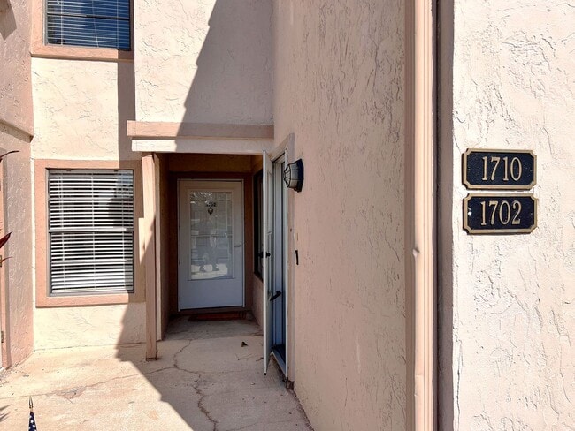 Photo - Charming 2-Bedroom, 2-Bathroom Townhome in Winterset