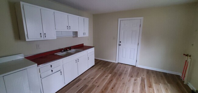 Photo - 2 Bedroom House in High Point, NC