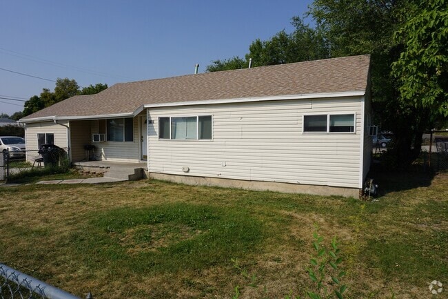 Building Photo - 3036 S W Temple St Unit 3036 Rental