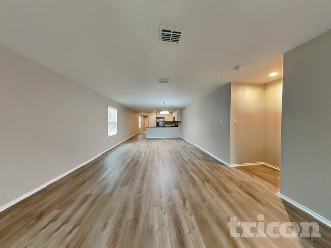 Photo - 8503 Western Tanager