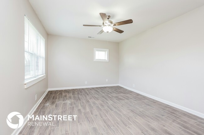 Photo - 226 Grandview Dr