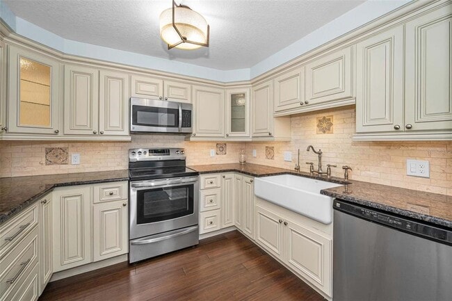 Photo - 1 Key Capri Unit 310E