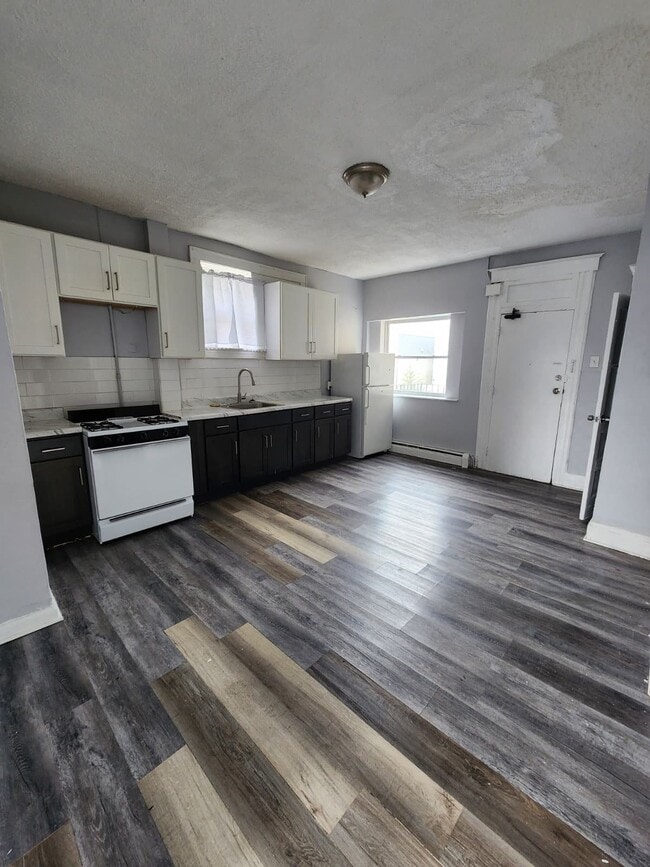 Building Photo - 119 Inslee Pl Unit 3