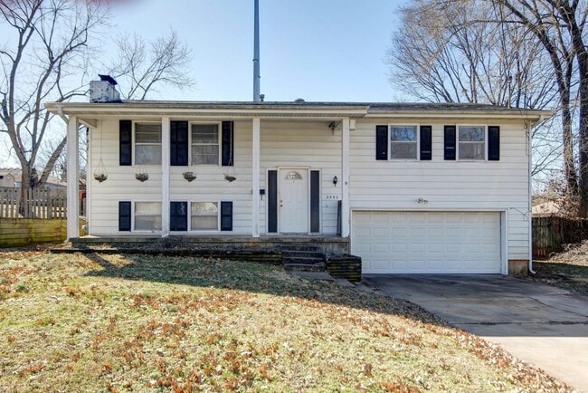 Photo - PRE-LEASING