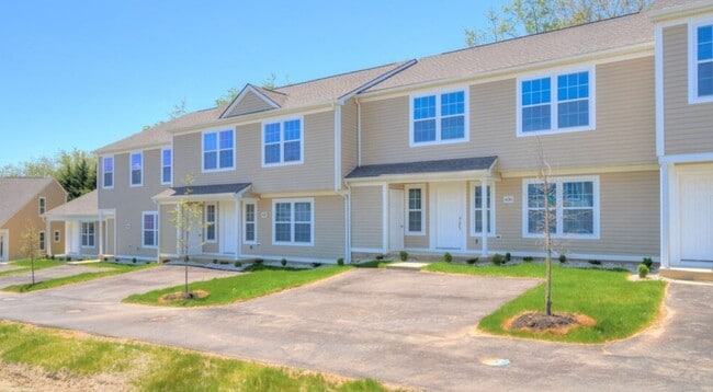 Photo - 345 Twisted Oak Dr NW