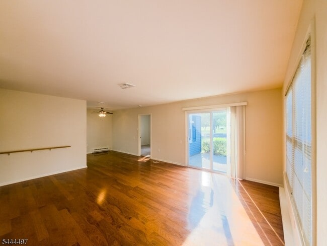 Photo - 227C Manchester Ln