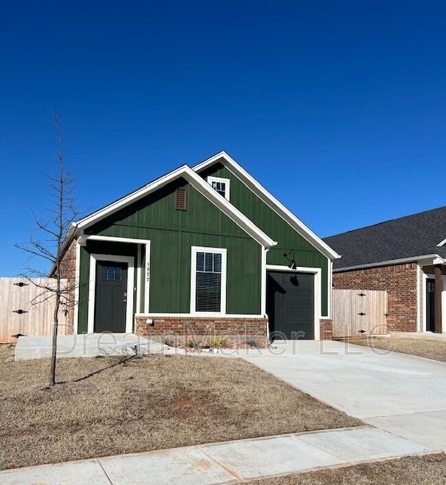 Building Photo - 1022 Riva Pkwy