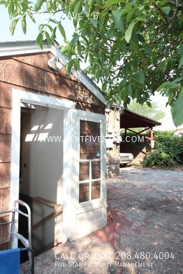 Photo - 422 S Hayes Ave Unit B