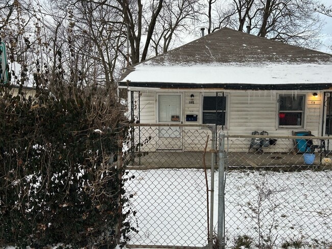 Building Photo - Nice single bedroom apartment close to dow...