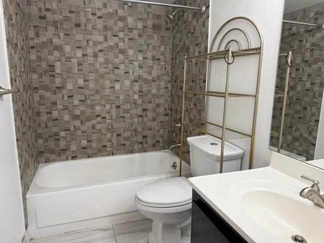 Photo - 4838 Esedra Ct Unit 308