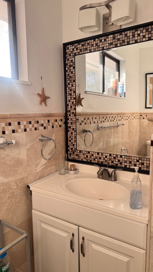 Photo - 148 Cat Rock Rd