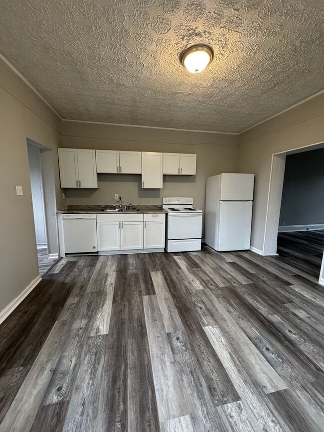 Photo - 721 Ross Ave Unidad A