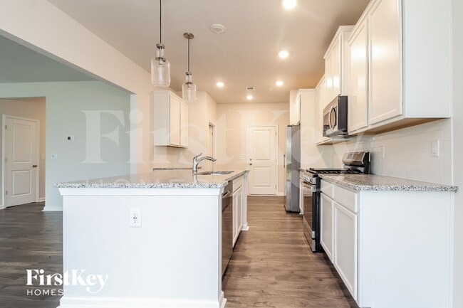 Photo - 625 Goldburn Wy