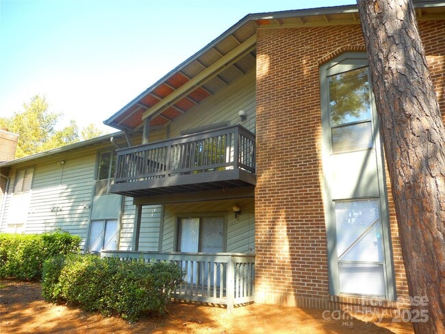 Building Photo - 5016 Sardis Rd Unit C