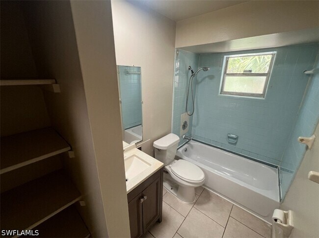 Photo - 3150 Economy St Unit B