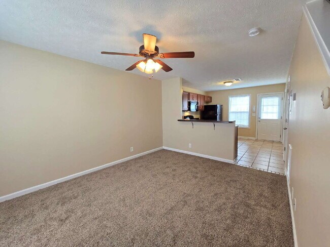 Photo - 808 Oak Arbor Ct