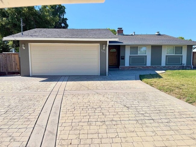 Photo - Great Location 3 BD, 2.5 BA in Pleasant Hill With Garage