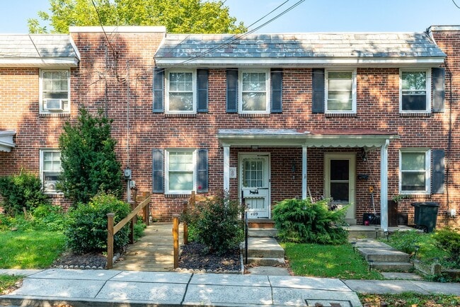 Photo - 409 Fairview Ave