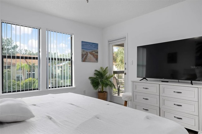 Photo - 4057 Crockers Lake Blvd Unit 2524