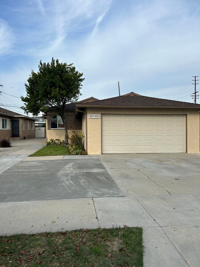 Photo - 4017 W 159th St