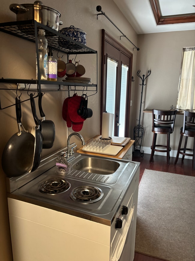 7241 Lake Farm Ave Unit Casita A