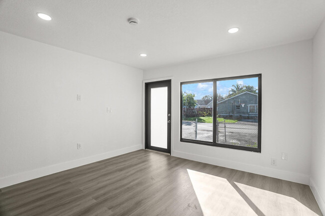 Photo - 20731 NW 41st Ave