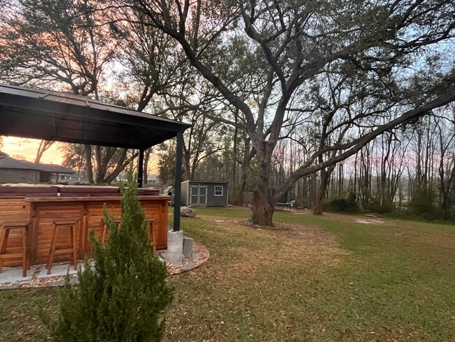 Photo - 4004 Millwright Way