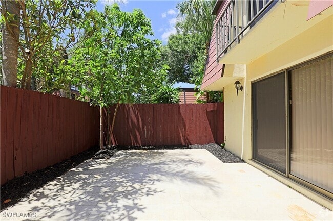 Building Photo - 12360 Woodrose Ct Rental