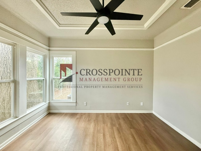 Photo - E Noble St 403/ 405  LEASE UP ONLY Unidad 405