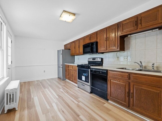Photo - 86 California St Unit 86