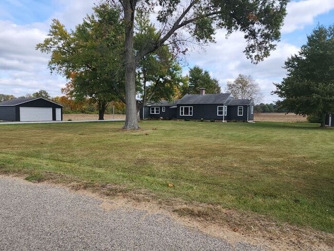 Photo - Set in the Country