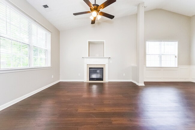1317 Winwood Dr