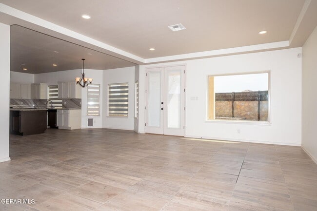 Photo - 1126 Ismael Robles St