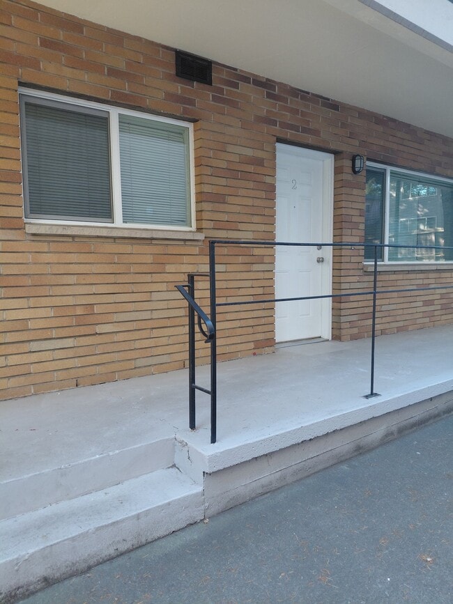2240 NW 58th St Unit 2
