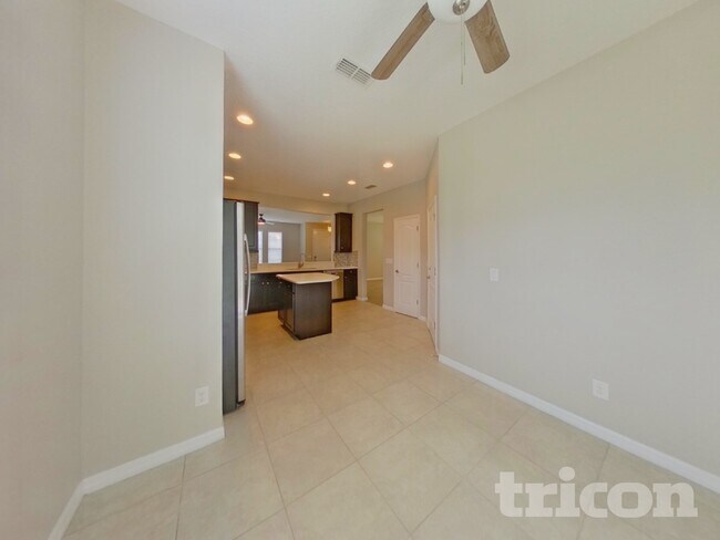 Photo - 2076 Bent Grass Ave