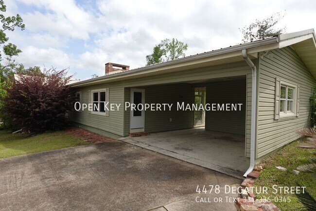 Lovely Brick 3/2 in Marianna on an Oversiz... - Lovely Brick 3/2 in Marianna on an Oversiz... House