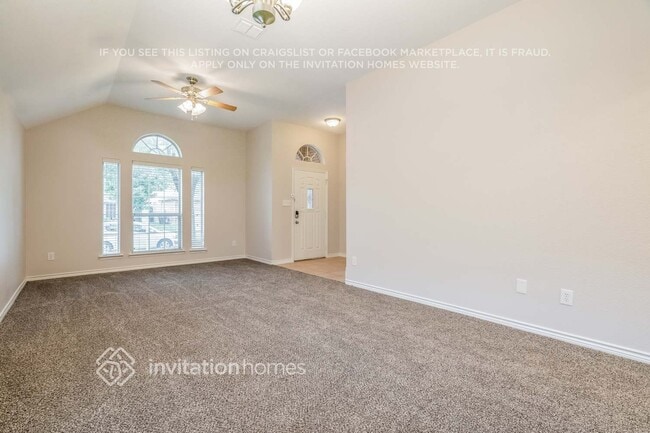 Photo - 3849 Cedar Falls Dr